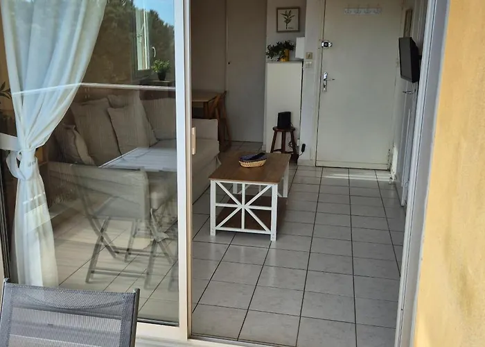 Appartement La Maison Du Mail, T2, Wifi, 300m De La Agde
