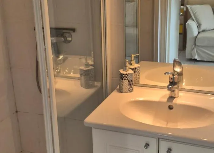 La Maison Du Mail, T2, Wifi, 300m De La * Agde