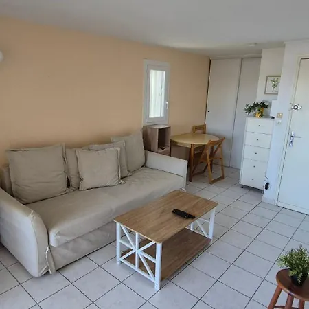 La Maison Du Mail, T2, Wifi, 300m De La