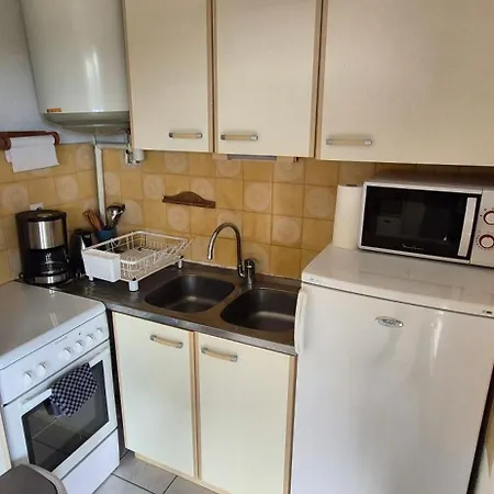 La Maison Du Mail, T2, Wifi, 300m De La