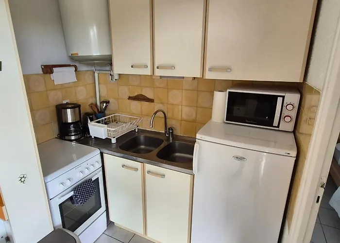 La Maison Du Mail, T2, Wifi, 300m De La